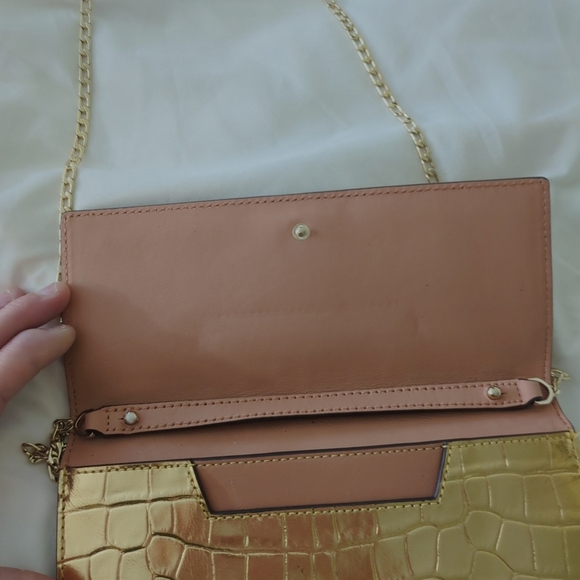 Kate Spade Gold Natasha Chain Card Case Crossbody - Picture 10 of 14